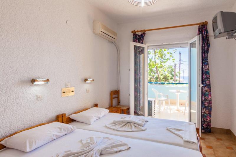 Paris Beach Hotel イライオン エクステリア 写真